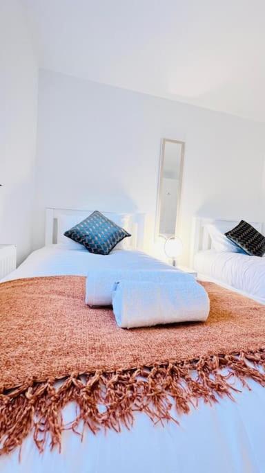 New Fully Furnished Cosy Home Balderton Eksteriør billede
